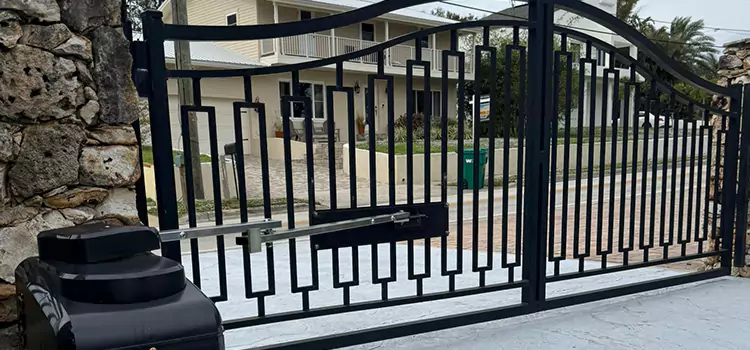 Swing Gate Opener with Keypad Woodlawn